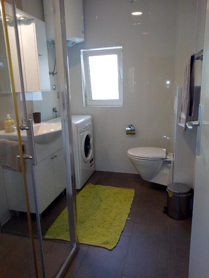 Apartment Laura ポレッチ エクステリア 写真